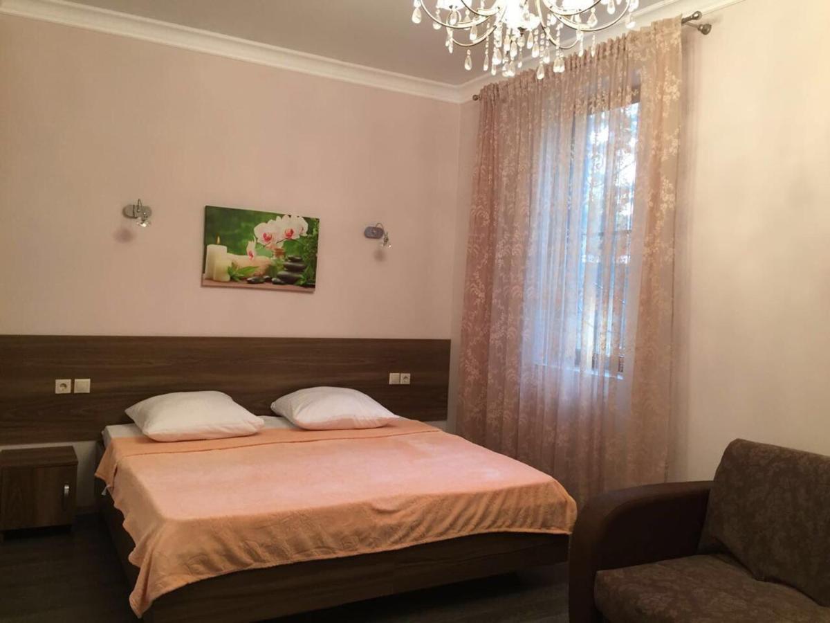 Hotel Old Pitius 피준다 외부 사진