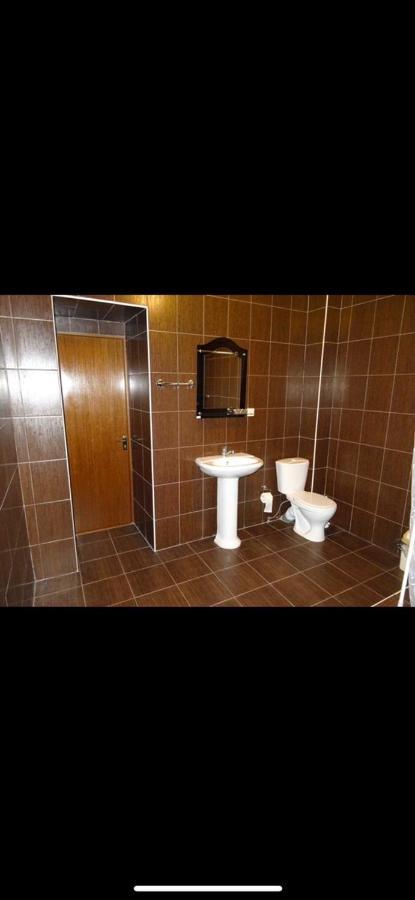 Hotel Old Pitius 피준다 외부 사진