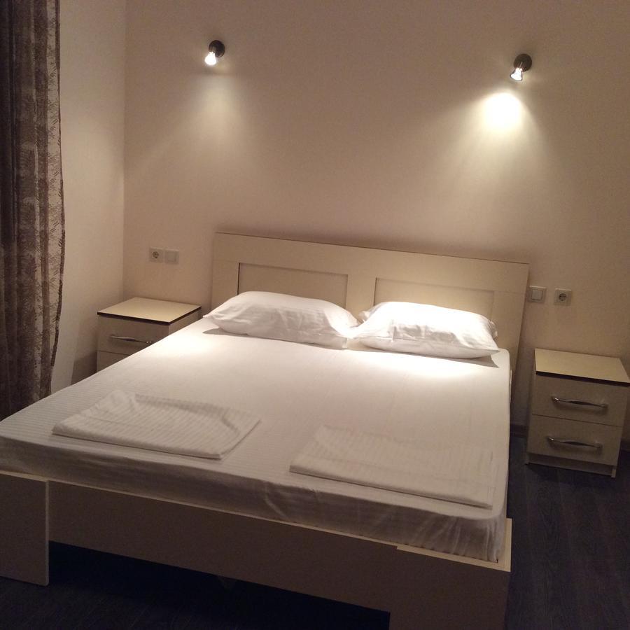 Hotel Old Pitius 피준다 외부 사진
