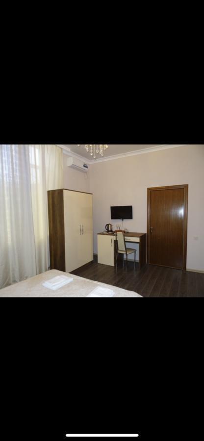 Hotel Old Pitius 피준다 외부 사진