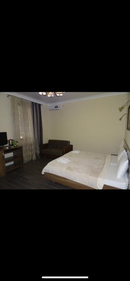 Hotel Old Pitius 피준다 외부 사진