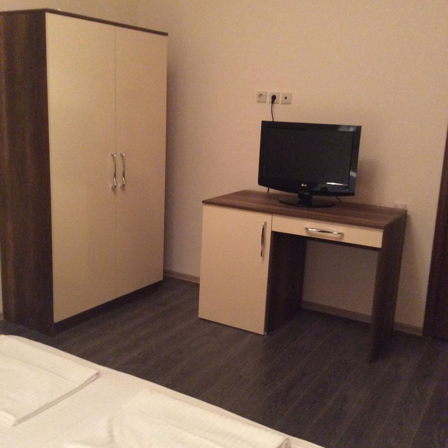 Hotel Old Pitius 피준다 외부 사진
