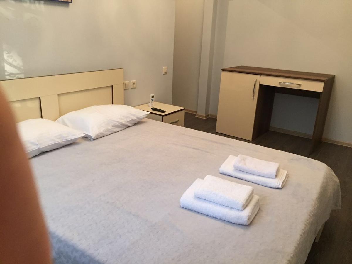 Hotel Old Pitius 피준다 외부 사진