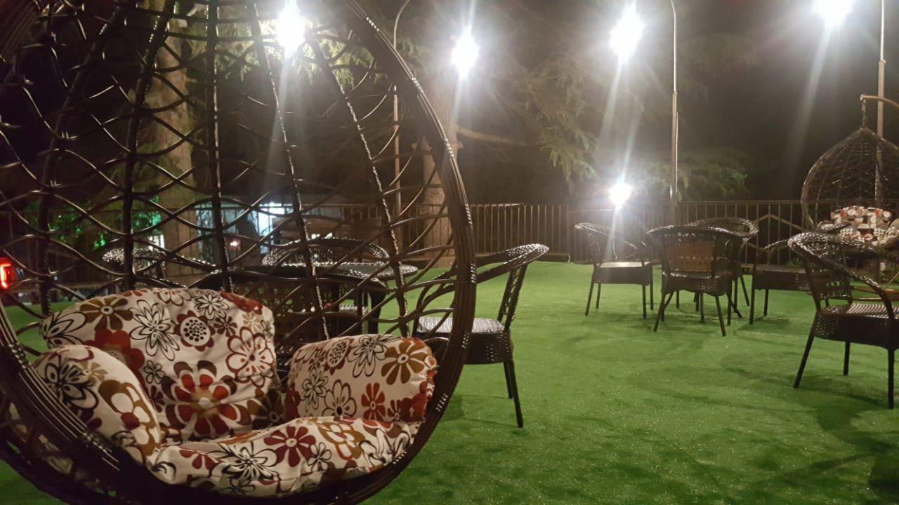 Hotel Old Pitius 피준다 외부 사진