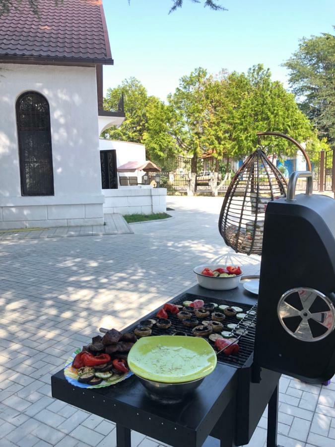 Hotel Old Pitius 피준다 외부 사진